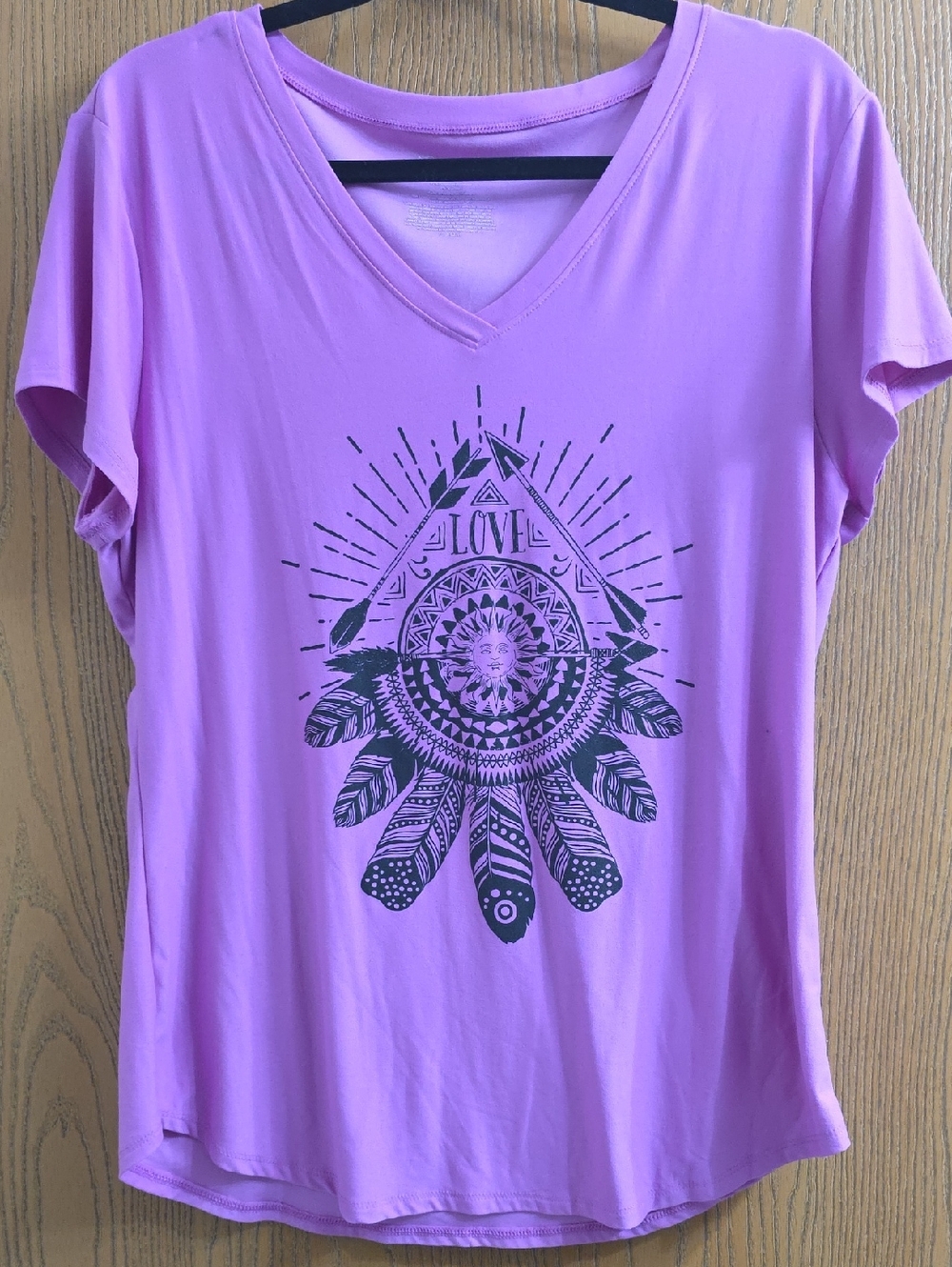 No Boundaries Fuschia V-Neck Graphic Tee with Black Mandala